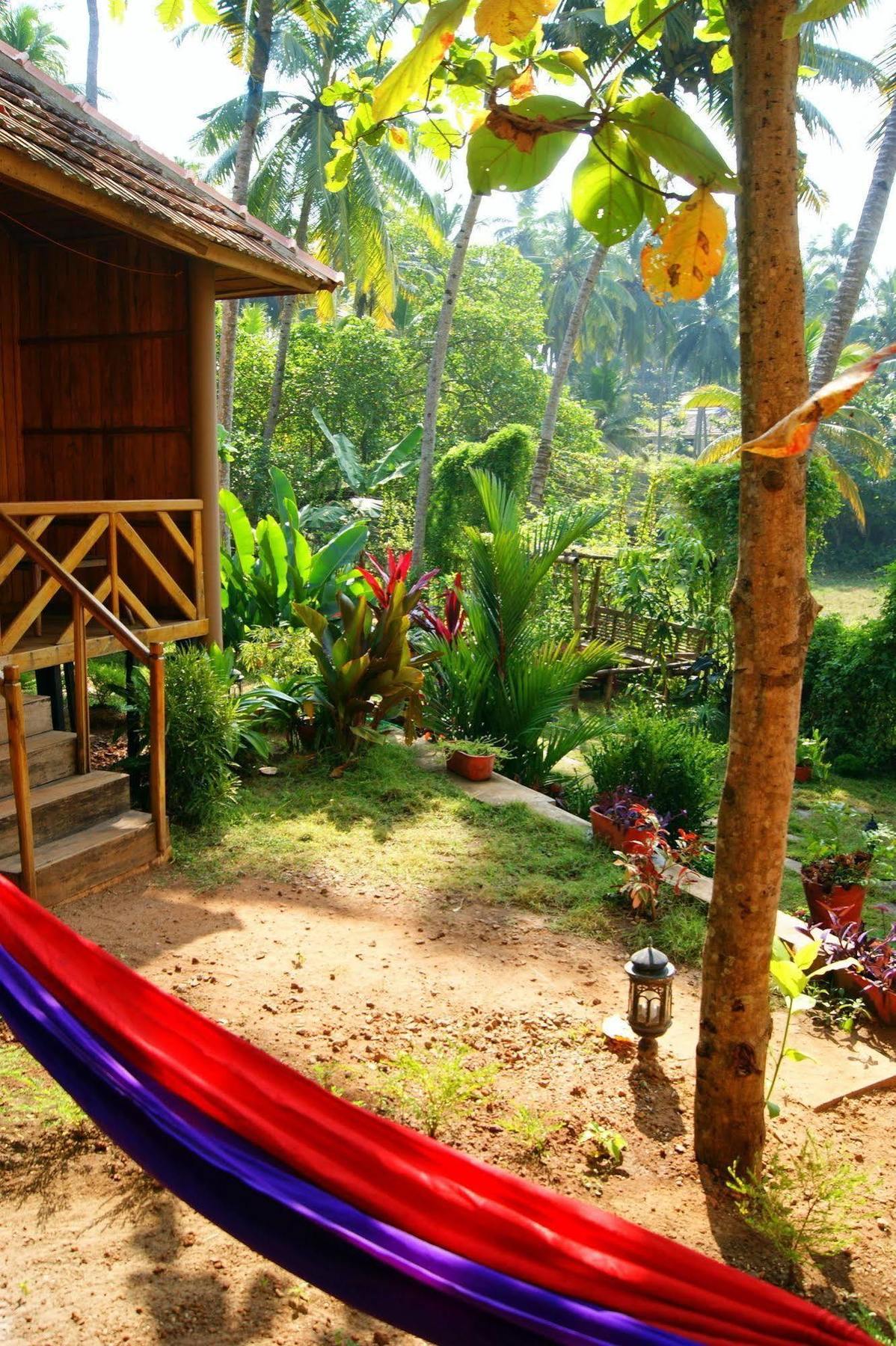 Satta Beach Residence Варкала Екстер'єр фото